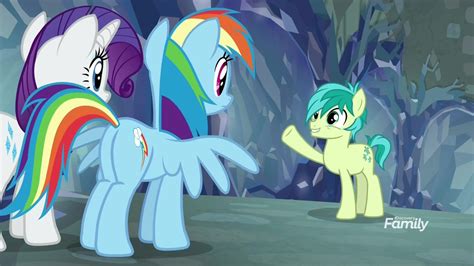 1841038 Safe Screencap Rainbow Dash Rarity Sandbar Earth Pony