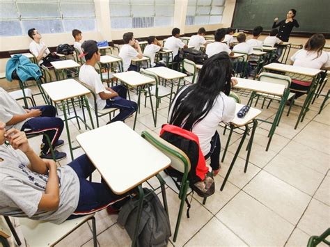 Cidade Destaque Paraná Quer Retomar As Aulas Em Setembro Com Ensino
