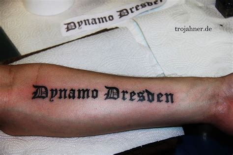 Deadpool tattoo rabe mma tattoos für jungs marvel tätowierungen. Dynamo Dresden Tattoo « Trojahner Körperkunst Dresden