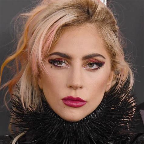 Lady Gagas Best Beauty Looks Glamour Uk