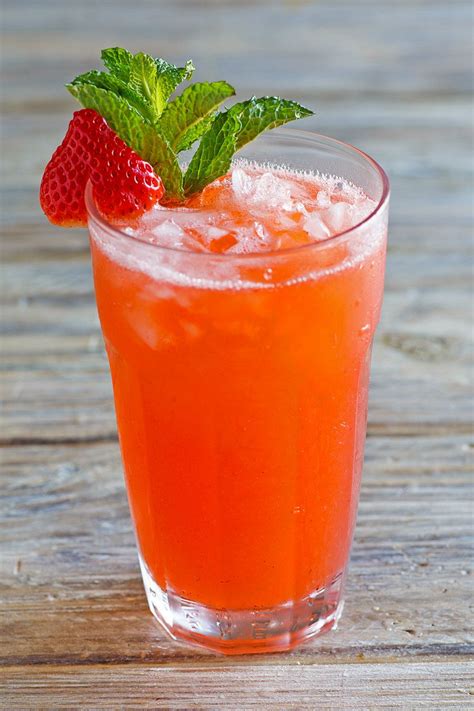 Strawberry Lemonade Recipe Strawberry Lemonade Lemonade Recipes Strawberry Lemonade Recipe