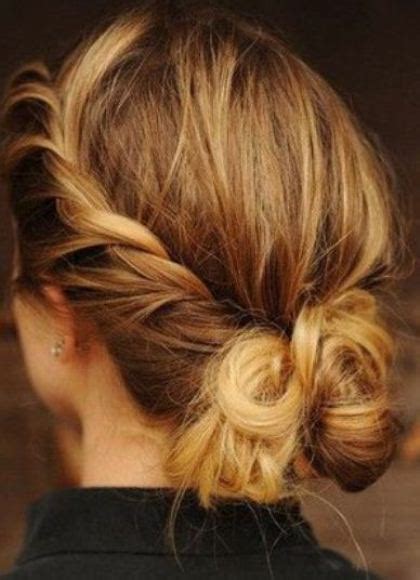 And they often try to search for a query how to make hair style at i mainly included this knotted half up in this article how to make hair style at home because this is a natural hairstyle. 20 Easy Hairstyles to Make at Home