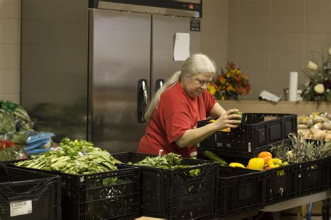 There are six food banks in missouri that warehouse and distribute food to more than 1,500 community feeding programs. Ozarks Food Harvest receives equipment grant to boost food ...