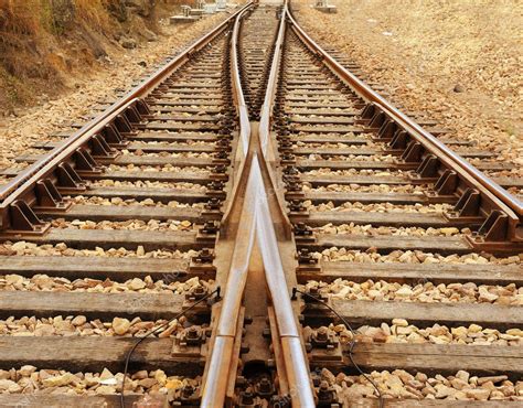 2020 popular 1 trends in toys & hobbies, cellphones & telecommunications, home & garden with railway railroad track and 1. Rail Road Tracks - electrical. Looking down the train ...