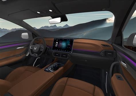 2 mẫu xe đầu tiên đều được phát triển bởi hãng thiết kế pininfarina, sở hữu phong. VINFAST ra mắt 3 dòng ô tô điện tự lái - khẳng định tầm ...