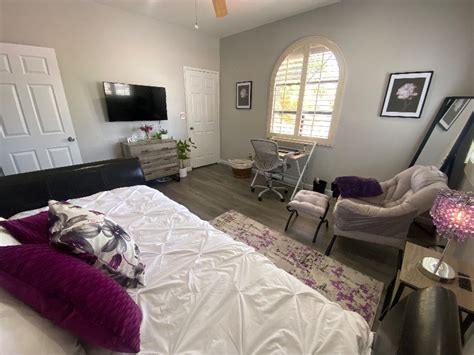 Cozy Private Room In Los Angeles Within Miles Of Hospitals Furnished