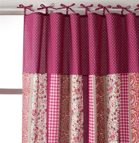 Le linge de bain françoise saget, une collection de parure de bain, de parures éponges et de linge de toilette pour vous envelopper de douceur. Rideau Jardin Darjeeling par Françoise Saget | Parure de ...