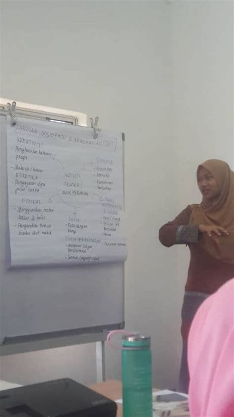 Kolej uniti kota bharu menawarkan program pengajian diploma yang diiktiraf dan dan terima kasih kerana melayari portal rasmi kolej uniti kota bharu. Dulu Hanyalah Seorang PELAJAR, Kini Sudah Bergelar ...