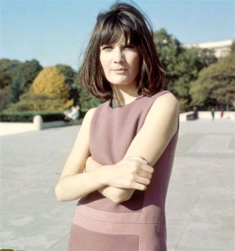 sandie shaw one of the most successful british female singers of the 1960s ~ vintage everyday