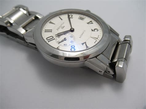 Convert currency 700 usd to myr. Used Zenith Port royal 02.0451.680/02.M451 watch ($700 ...