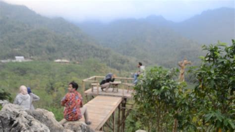 Wisata candi umbul menjadi salah satu aset tersembunyi di magelang. Berita Magelang - Harga Tiket Masuk Candi Borobudur Naik, Ini Besarannya