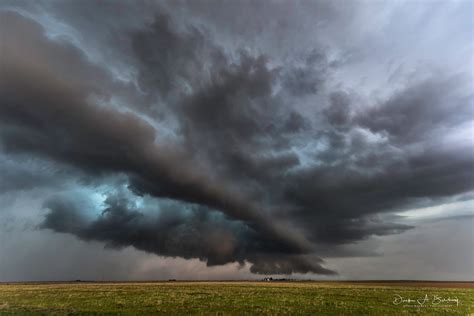 Wall Cloud Descends Upon Farm By Derek Burdeny On 500px Fotografie