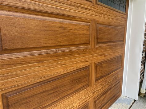 Accents Cedar Archives Doors Done Right Garage Doors And Openers