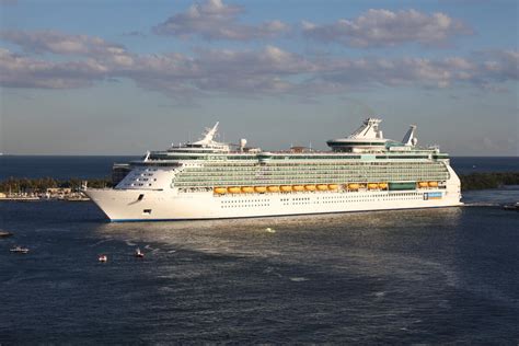 The Costly Cruising Mistake Newbies Make Planning Their First Cruise Royal Caribbean Blog