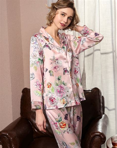 Natural Silk Women Pajamas Top And Bottom Two Piece Suit Long Sleeve Floral Print Pyjamas Set