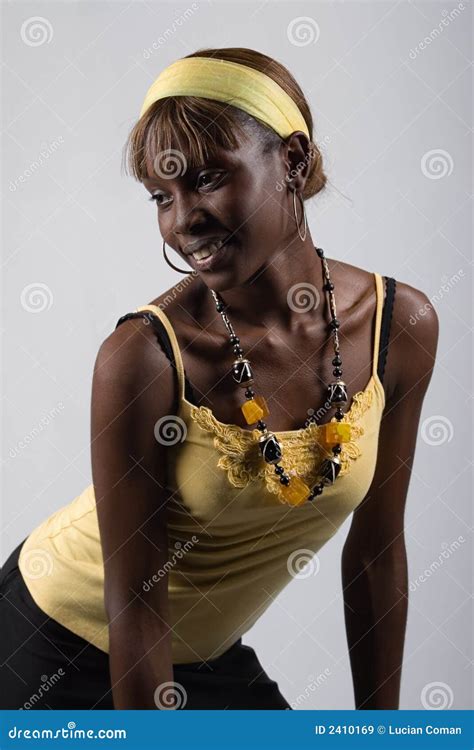 Fille Africaine Sexy Image Stock Image Du Mignon Isolement