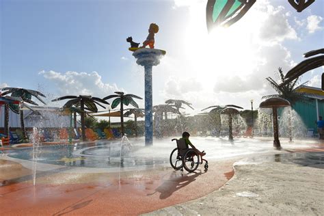 Whitewater Won Two Awards At 2017 World Waterpark Association Show
