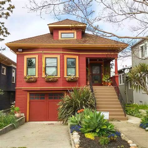 11 Craftsman House Colors To Inspire Your Renovation Craftsman House