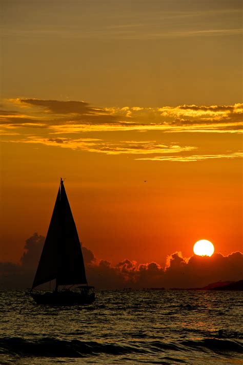 Sailing Sunset Photo In Album Adrians Photos Photographer Adrian