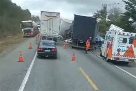 Tragédia na BR-116 Veredinha | batida frontal entre duas carretas com