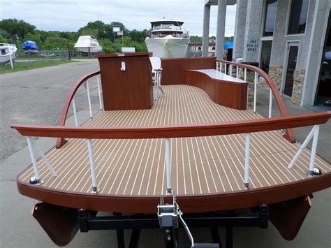 Christoon Is A Chris Craft Style Pontoon Renovation In Saint Paul Mn Pontoon Boat Party