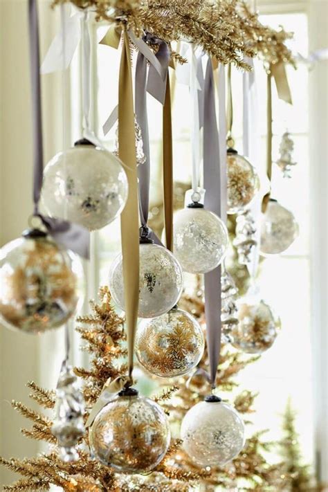26 Christmas Balls Decor Ideas For An Innovative Christmas