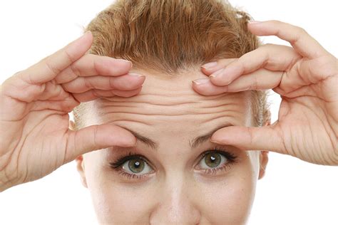 Proven Ways To Reduce Forehead Wrinkles •