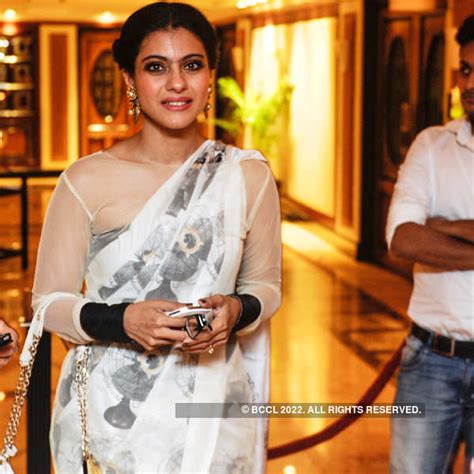 kajol with mother tanuja during the premiere of sister tanisha s debut play the verdict held at