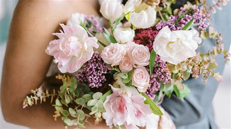 52 Ideas For Your Spring Wedding Bouquet Martha Stewart Weddings