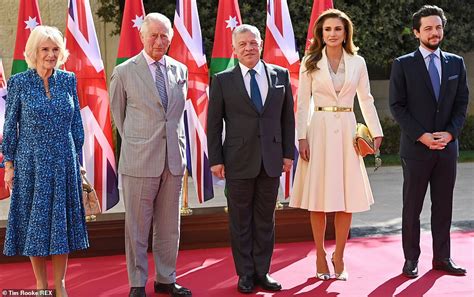 Queen Rania Of Jordan Stuns As She Welcomes Prince Charles And The Duchess Of Cornwall Express