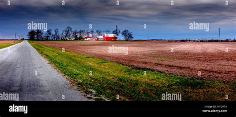 Typical Midwest Farm Under The Spring Sunshine Stock Photo Alamy
