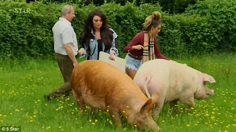 Celebs On The Farm Fans In Hysterics As Charlotte Dawson And Megan Mckenna Suck And Blow On