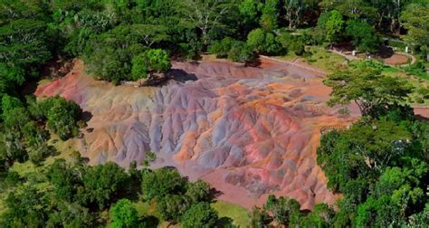 Have You Seen Mauritiuss Seven Coloured Sand The Nudge London
