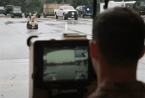 Usaf Eglin Eod Flight Receives New Eod Robot Unmanned Systems Technology