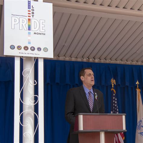 Pentagon Celebrates Diversity At Lgbt Pride Month Observance Us