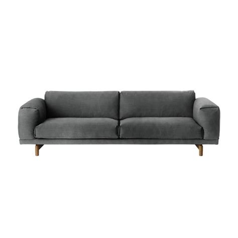 The rest series is a warm, curvaceous interpretation of a classic sofa shape. Muuto Rest 3 Sitzer Sofa | AmbienteDirect