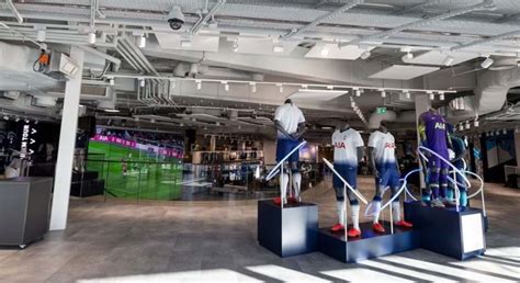Find out the latest on your favorite nba teams on cbssports.com. Tottenham Hotspur's gigantic new team shop to open ...