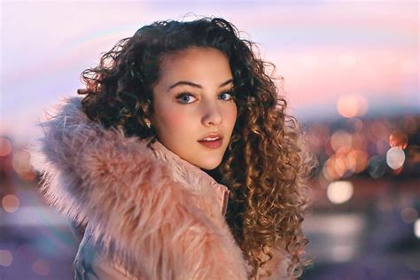 Sexiest Gymnast Sofie Dossi Full HD Hottest Top Wallpapers Photos Top Ranker