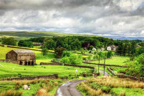 The Yorkshire Dales National Park Photograph By Paul Thompson