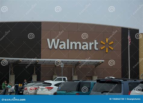 Walmart Store In Washington Usa Editorial Stock Photo Image Of