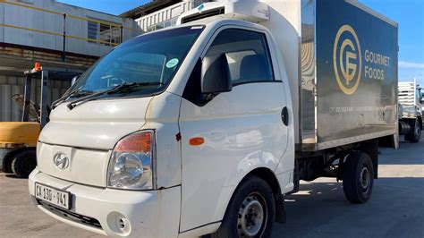 Maybe you would like to learn more about one of these? 2010 Hyundai H100 (LOC: CAPE TOWN) Refrigerated trucks for ...