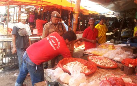 Ke harco electronik mangga dua blok f. Jualan di Bahu Jalan, Satpol PP Tertibkan PKL di Pasar ...