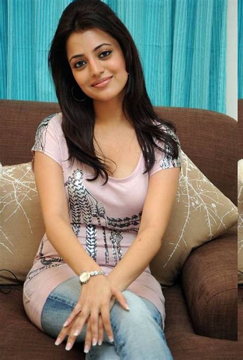 South Indian Actress Nisha Agarwal Cute Photos
