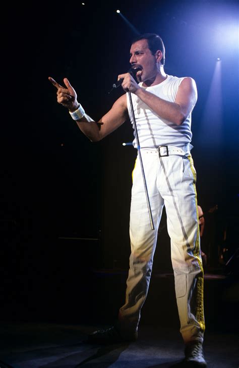 Antes De Que Se Hiciera Viral Freddie Mercury Hizo Del Top Del Verano