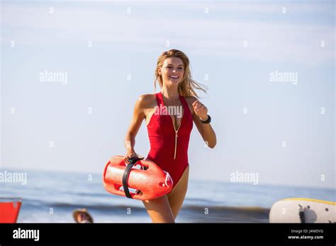 Kelly Rohrbach Baywatch High Resolution Stock Photography And Images