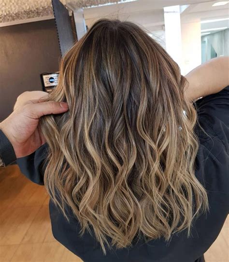 50 Ideas for Light Brown Hair with Highlights and Lowlights in 2020