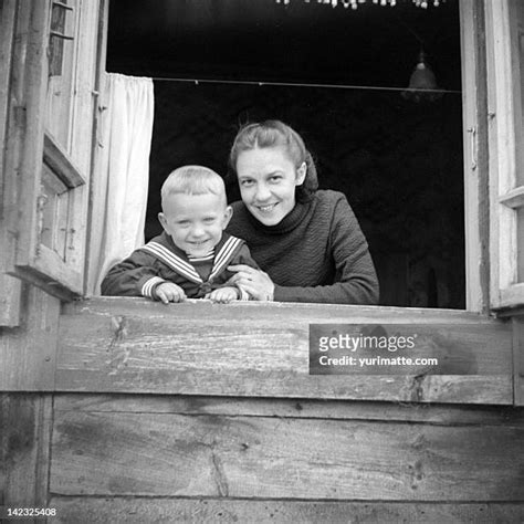 Vintage Mom And Son Photos And Premium High Res Pictures Getty Images