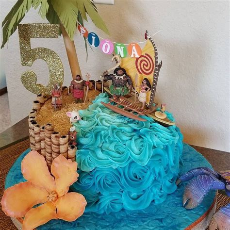 moana birthday cakes popsugar moms moana theme birthday moana themed party 56th birthday