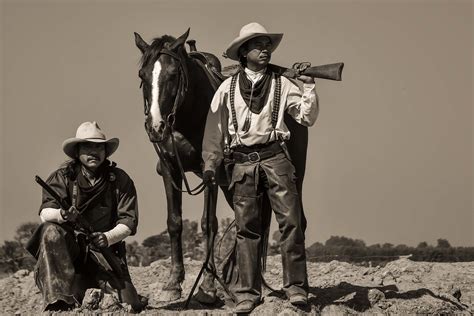 29 Gunslingin Facts About Outlaws