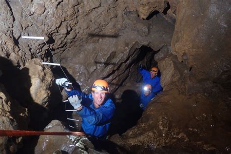 Vertical Adventure Caving Peak Instruction Pete Knight And Associates